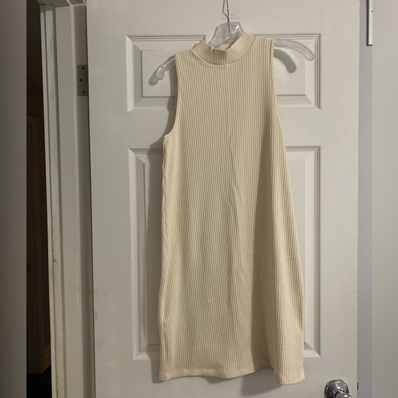TWO NWT sleeveless ribbed dresses - Picture 2 of 9